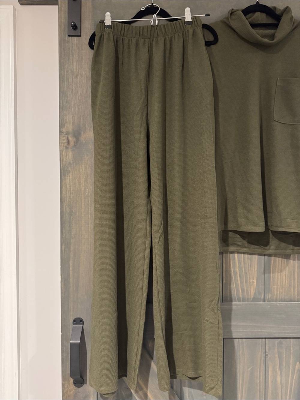 NWT Dear Scarlett Olive Green 3 - Piece Set with Cowl Neck, Jacket and Pants - Picture 3 of 6